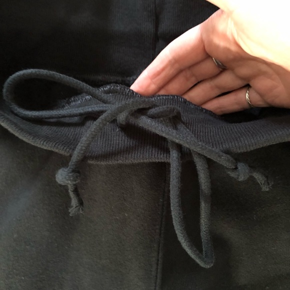 CHAMPION- Men’s C19 Logo Joggers - Picture 6 of 6